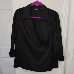 Avenue Black Wrap Blouse Size 14/16. NWOT